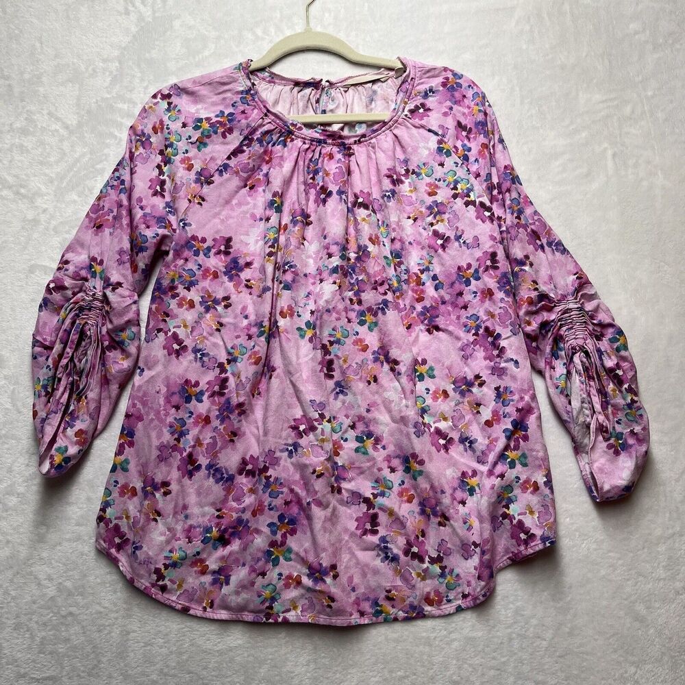 Soft Surroundings Top Womens Medium‎ Pink Floral Round Neck Colorful Classic